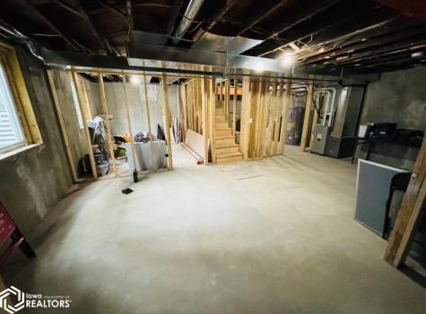 302 W Call Street Algona IA 50511