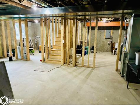 302 W Call Street Algona IA 50511