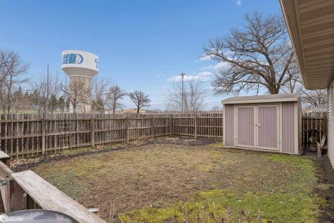 1800 W 7th Avenue N Clear Lake IA 50428