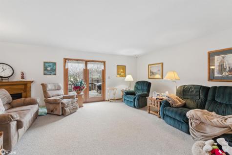 1800 W 7th Avenue N Clear Lake IA 50428