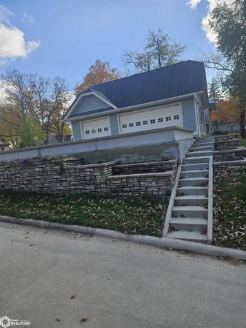 703 N Thorington Algona IA 50511