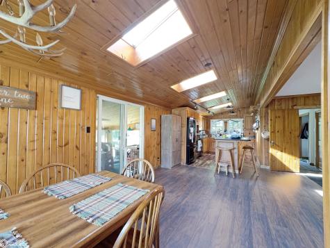 1431 Beeds Lake Drive Hampton IA 50441