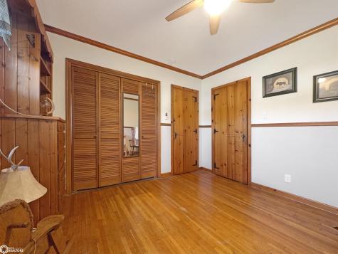 1431 Beeds Lake Drive Hampton IA 50441