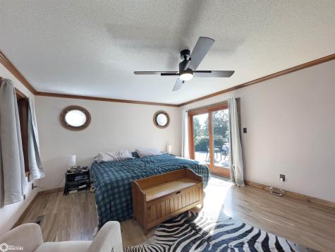 1431 Beeds Lake Drive Hampton IA 50441