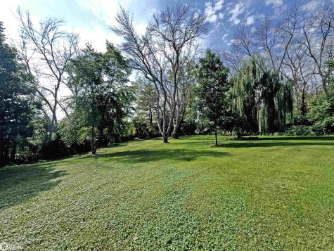 1431 Beeds Lake Drive Hampton IA 50441