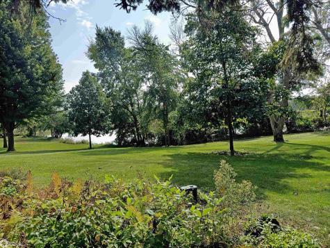 1431 Beeds Lake Drive Hampton IA 50441