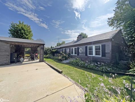 1431 Beeds Lake Drive Hampton IA 50441