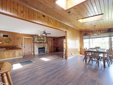 1431 Beeds Lake Drive Hampton IA 50441