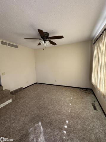 16053 I Avenue Iowa Falls IA 50126