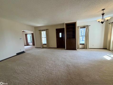 16053 I Avenue Iowa Falls IA 50126