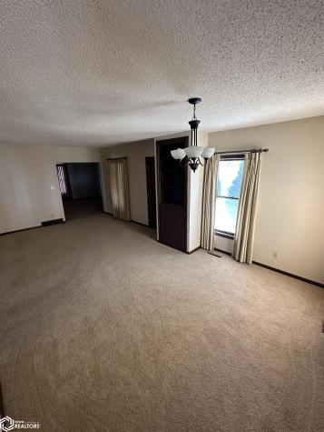 16053 I Avenue Iowa Falls IA 50126