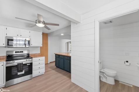 709 N 8th Street Clear Lake IA 50428