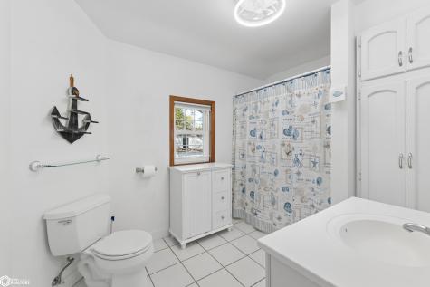 709 N 8th Street Clear Lake IA 50428