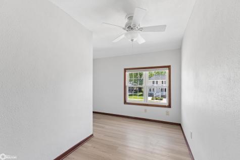 709 N 8th Street Clear Lake IA 50428