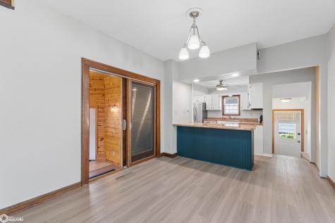 709 N 8th Street Clear Lake IA 50428