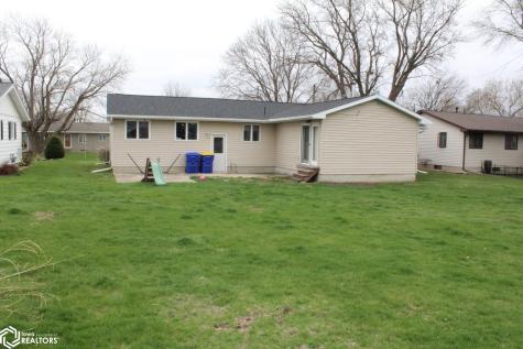 1160 Division Street Garner IA 50438