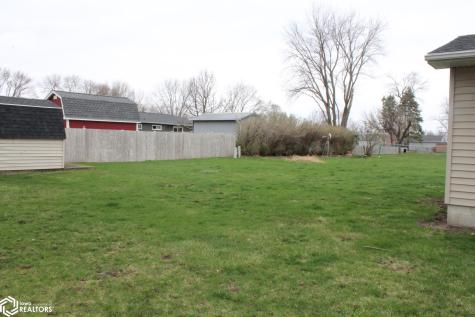 1160 Division Street Garner IA 50438