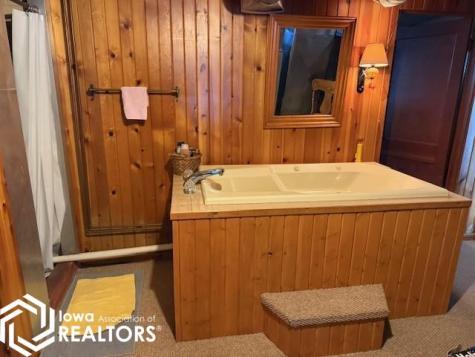 403 Brookridge Drive Algona IA 50511