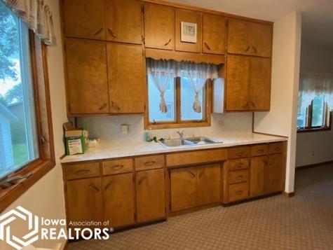 336 Way Avenue Woden IA 50484