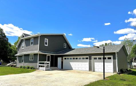 178 1st Street NW Britt IA 50423