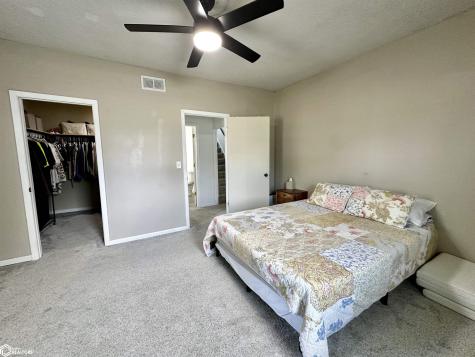 178 1st Street NW Britt IA 50423