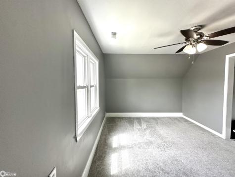 178 1st Street NW Britt IA 50423