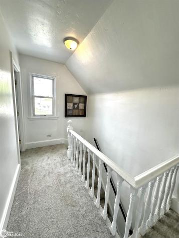178 1st Street NW Britt IA 50423