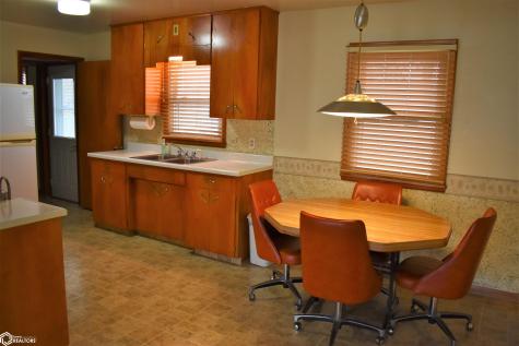 1009 Pearl Iowa Falls IA 50126