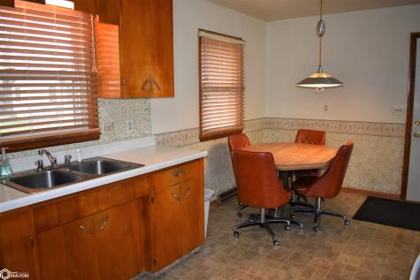 1009 Pearl Iowa Falls IA 50126