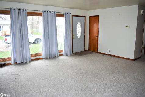 1009 Pearl Iowa Falls IA 50126