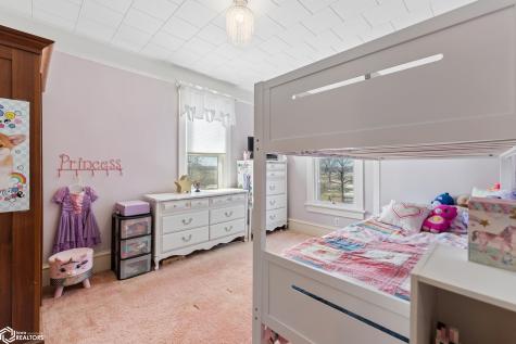 21530 Pheasant Avenue Mason City IA 50401