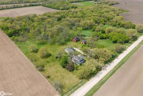21530 Pheasant Avenue Mason City IA 50401