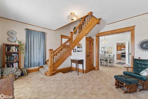 21530 Pheasant Avenue Mason City IA 50401