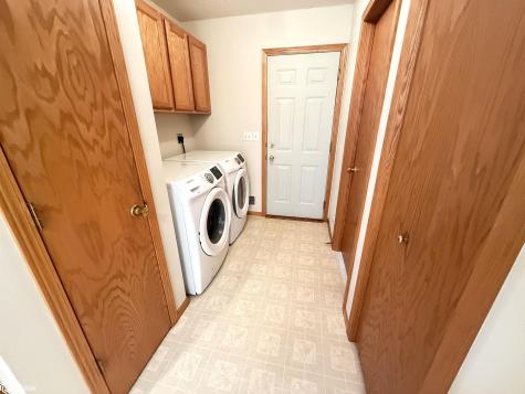 1656 Dorell Drive Hampton IA 50441