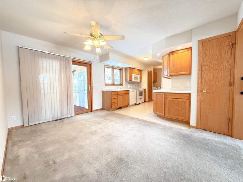 1656 Dorell Drive Hampton IA 50441