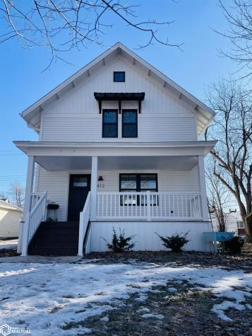 412 3rd Street NW Buffalo Center IA 50424