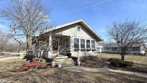 726 1st Street SW Mason City IA 50401