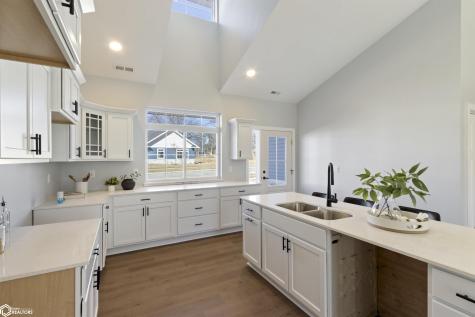 314 27th Place S Clear Lake IA 50428