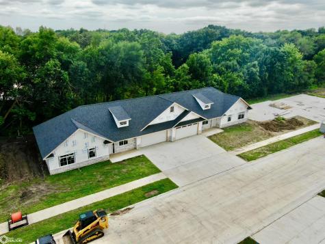 314 27th Place S Clear Lake IA 50428