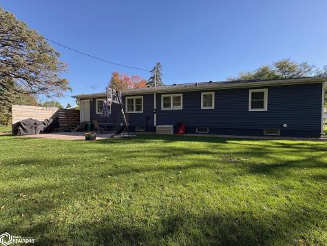 305 N 13th Street Clear Lake IA 50428