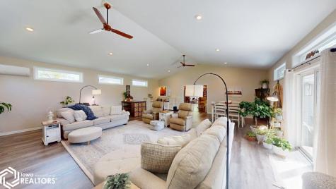 114 Cathedral Oaks Road Forest City IA 50436