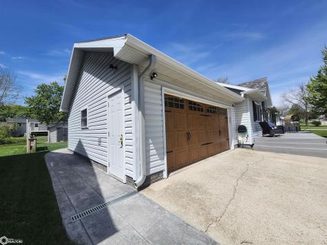 114 Cathedral Oaks Road Forest City IA 50436
