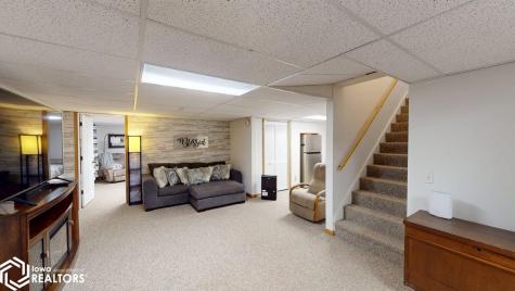 114 Cathedral Oaks Road Forest City IA 50436