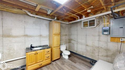 114 Cathedral Oaks Road Forest City IA 50436