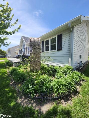 114 Cathedral Oaks Road Forest City IA 50436