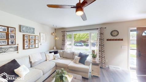 114 Cathedral Oaks Road Forest City IA 50436