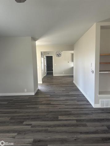 1316 Siloam Iowa Falls IA 50126