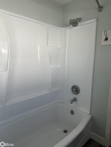 1316 Siloam Iowa Falls IA 50126
