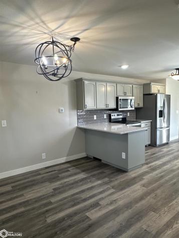 1316 Siloam Iowa Falls IA 50126