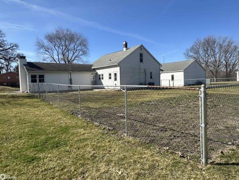 1316 Siloam Iowa Falls IA 50126